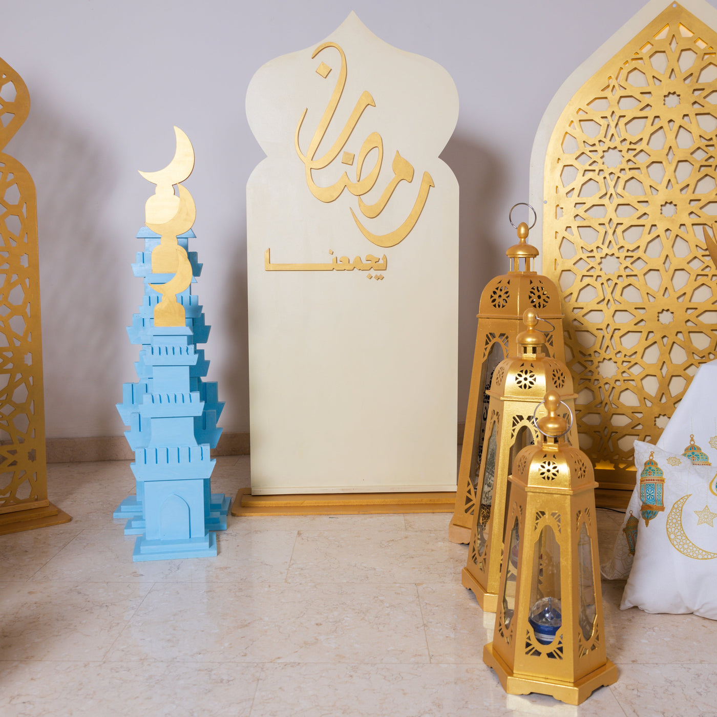 Wooden Ramadan Backdrop with Text